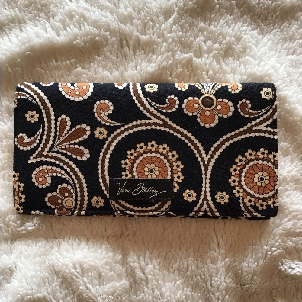 Vera Bradley Checkbook cover Like new condition color is Caffe Latte.